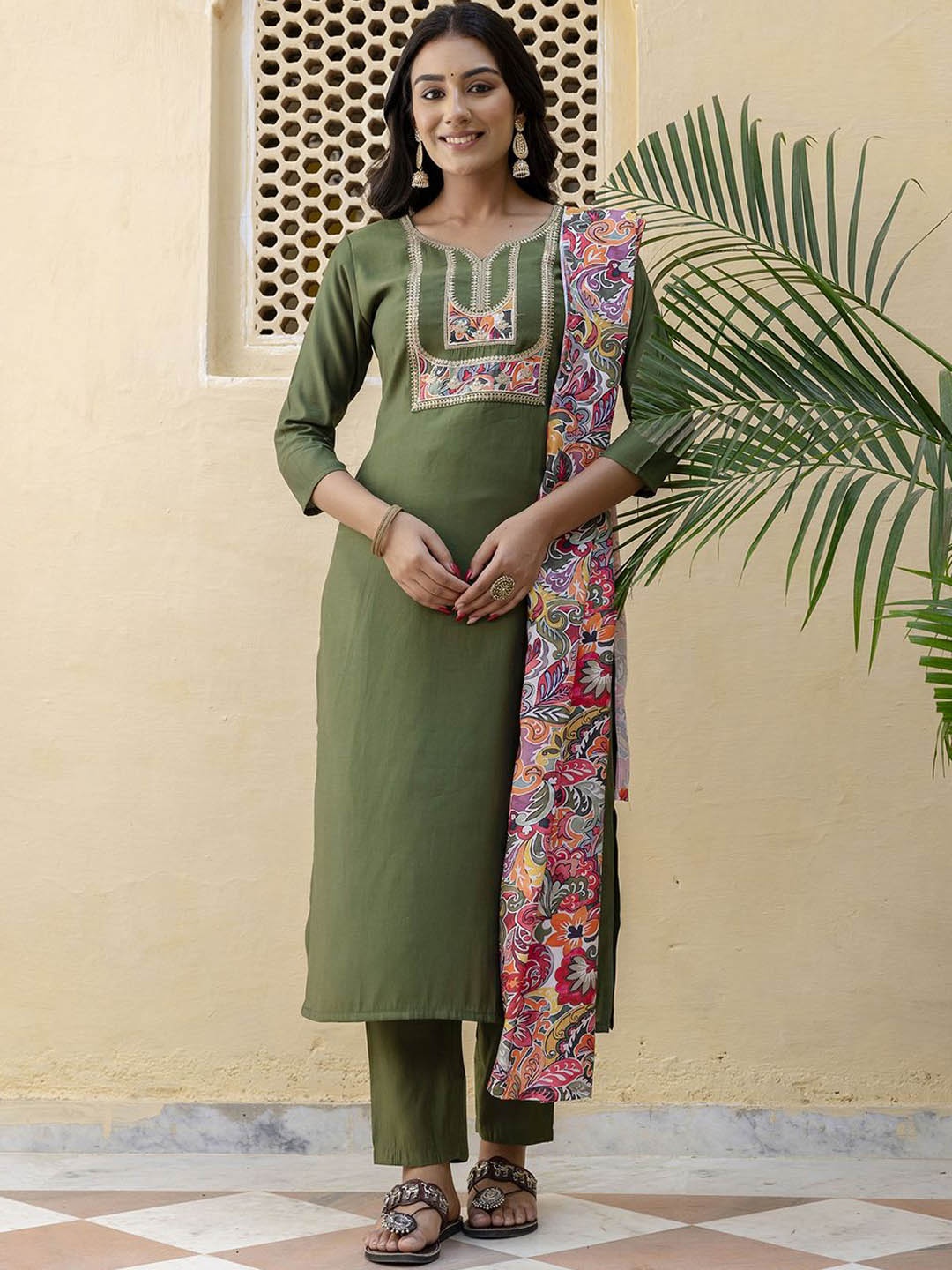 

Navlik Yoke Design Straight Kurta with Trousers & Dupatta, Green