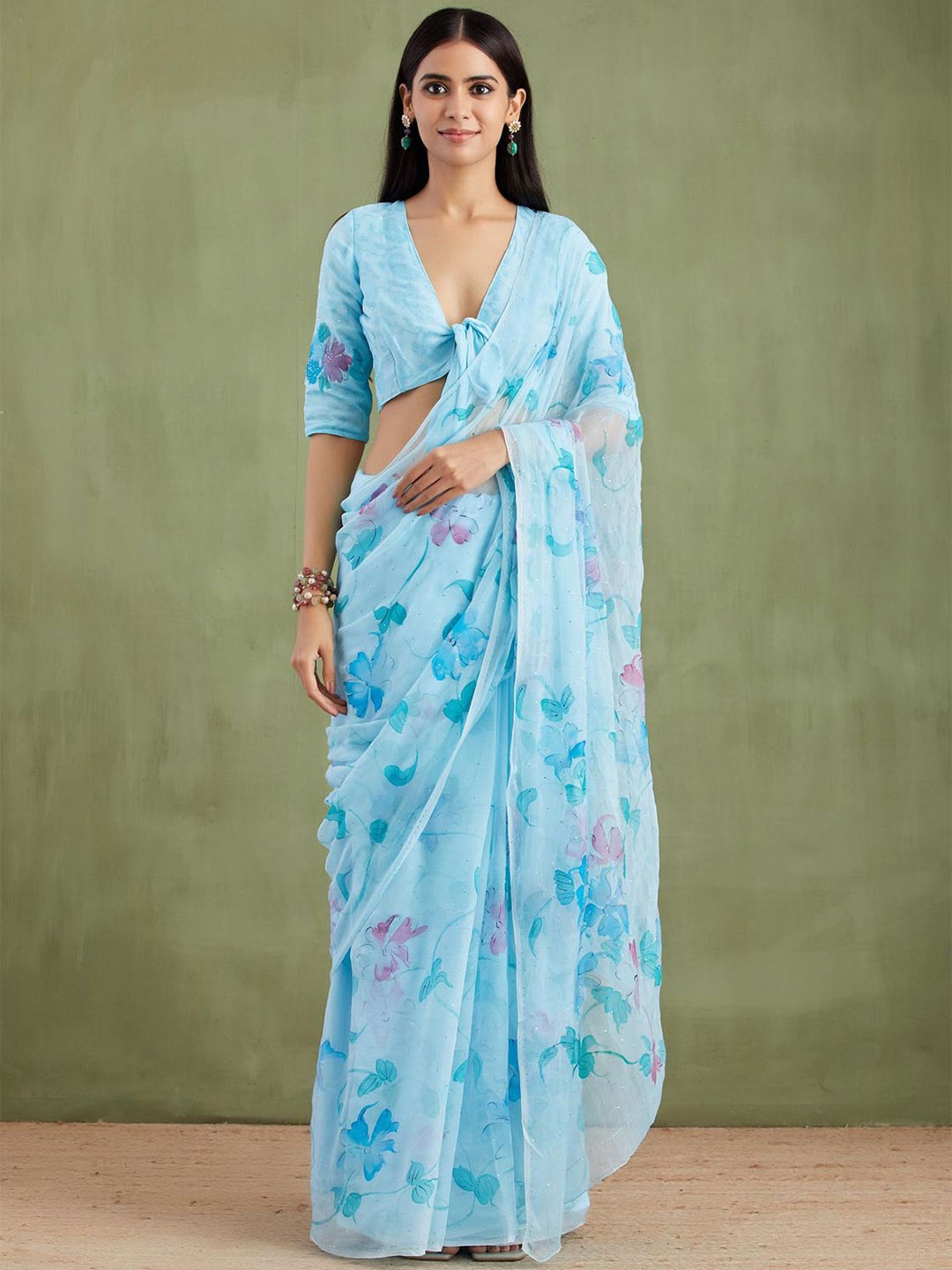 

Geroo Luxe Floral Pure Chiffon Saree, Blue