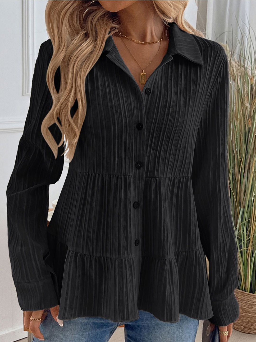 

StyleCast x Revolte Women Spread Collar Textured Casual Shirt, Black
