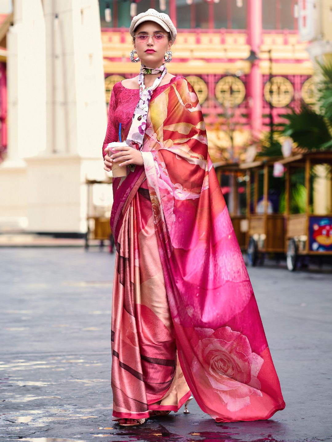 

Mitera Printed Saree With Unstitched Blouse Piece, Pink