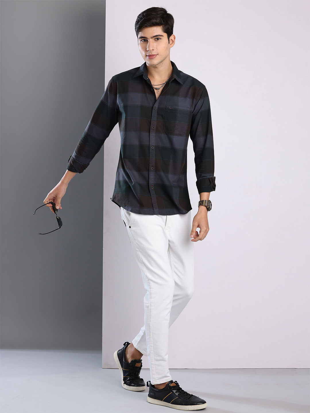

RIGS AND RAGS Men Premium Fit Spread Collar Tartan Checked Cotton Casual Shirt, Grey