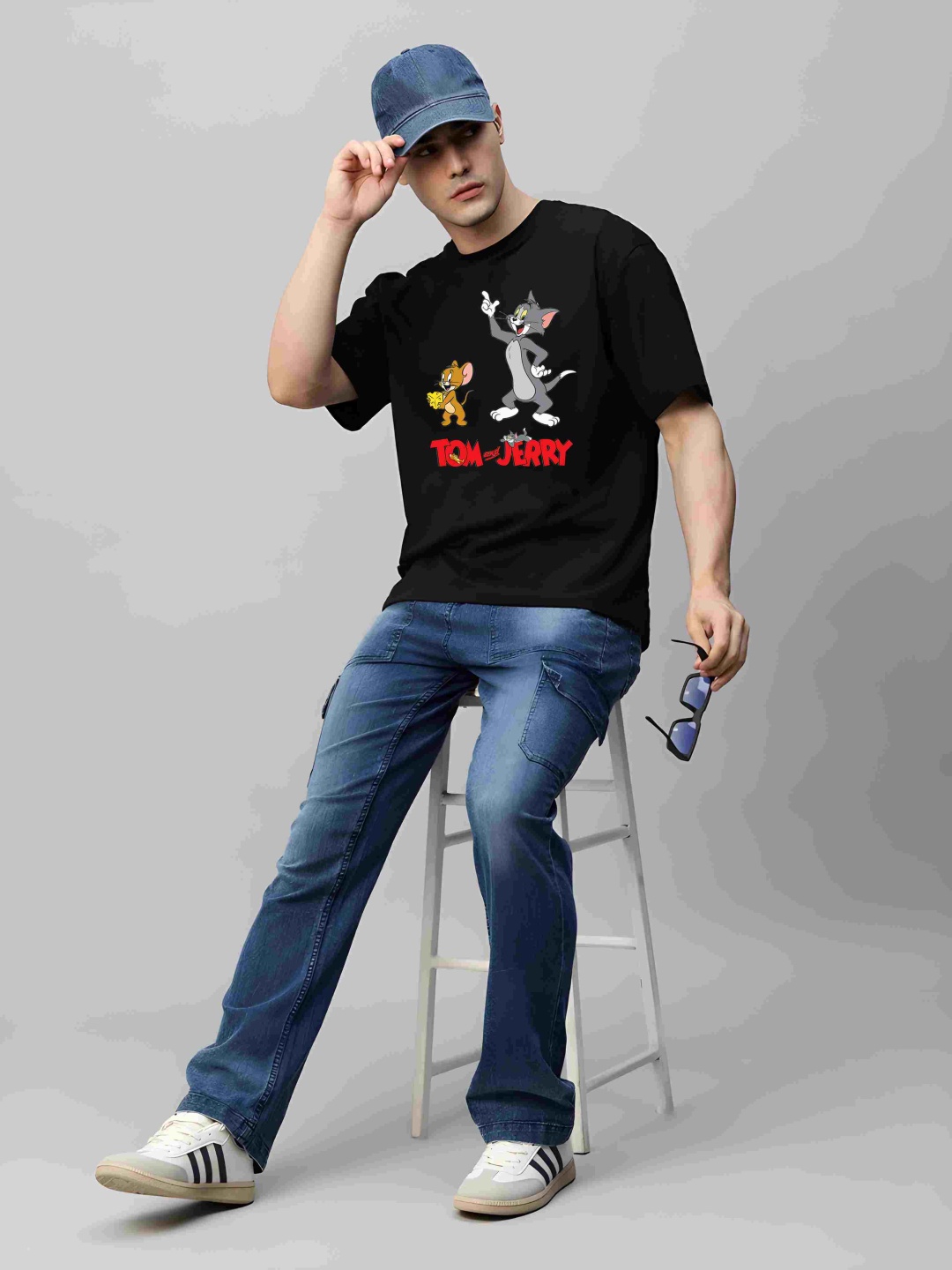 

Krimmple Men Tom & Jerry Graphic Printed Round Neck Cotton Oversized T-shirt, Black