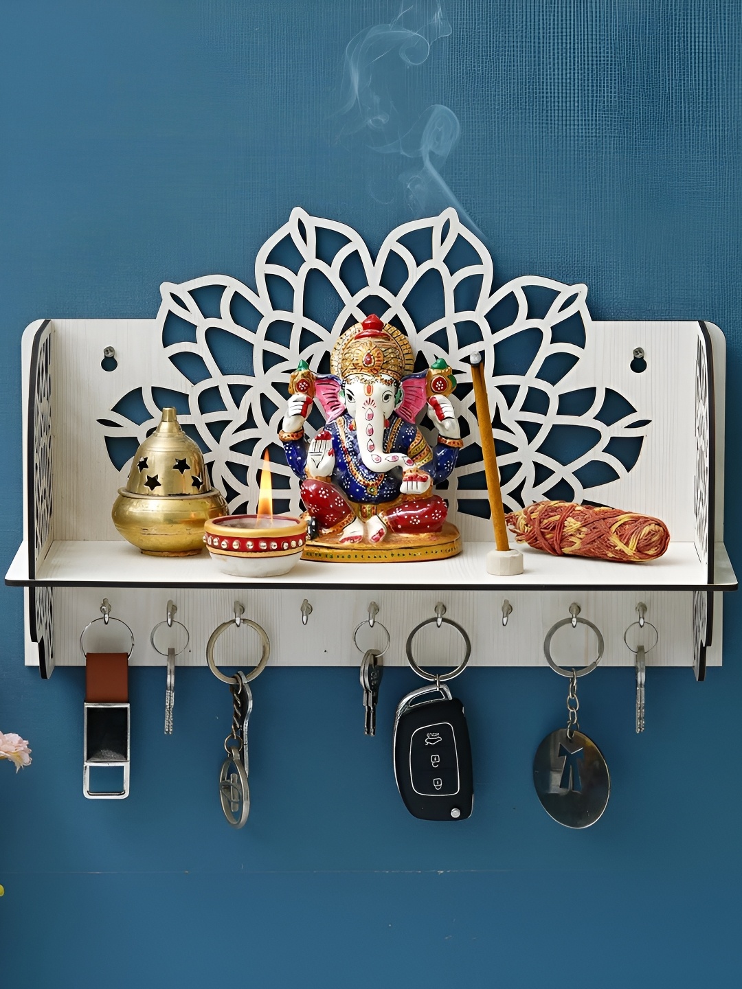 

Webelkart White Wooden Key Holder