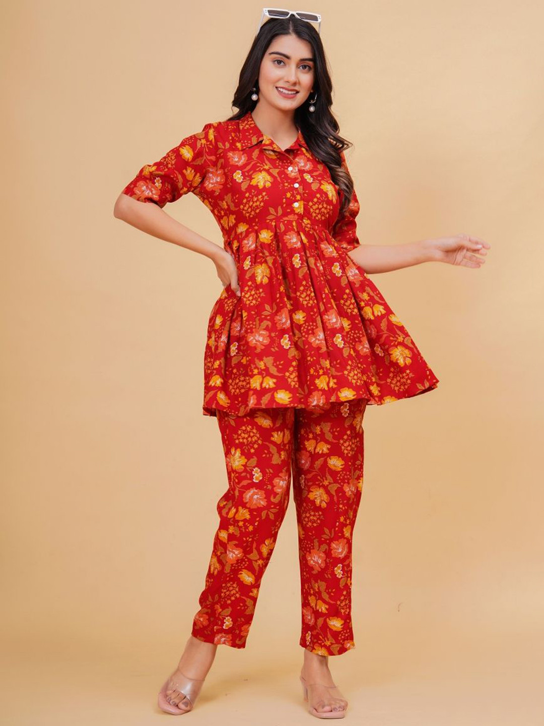 

yaltas Women Floral Printed Regular Pure Cotton Kurti with Trousers, Red