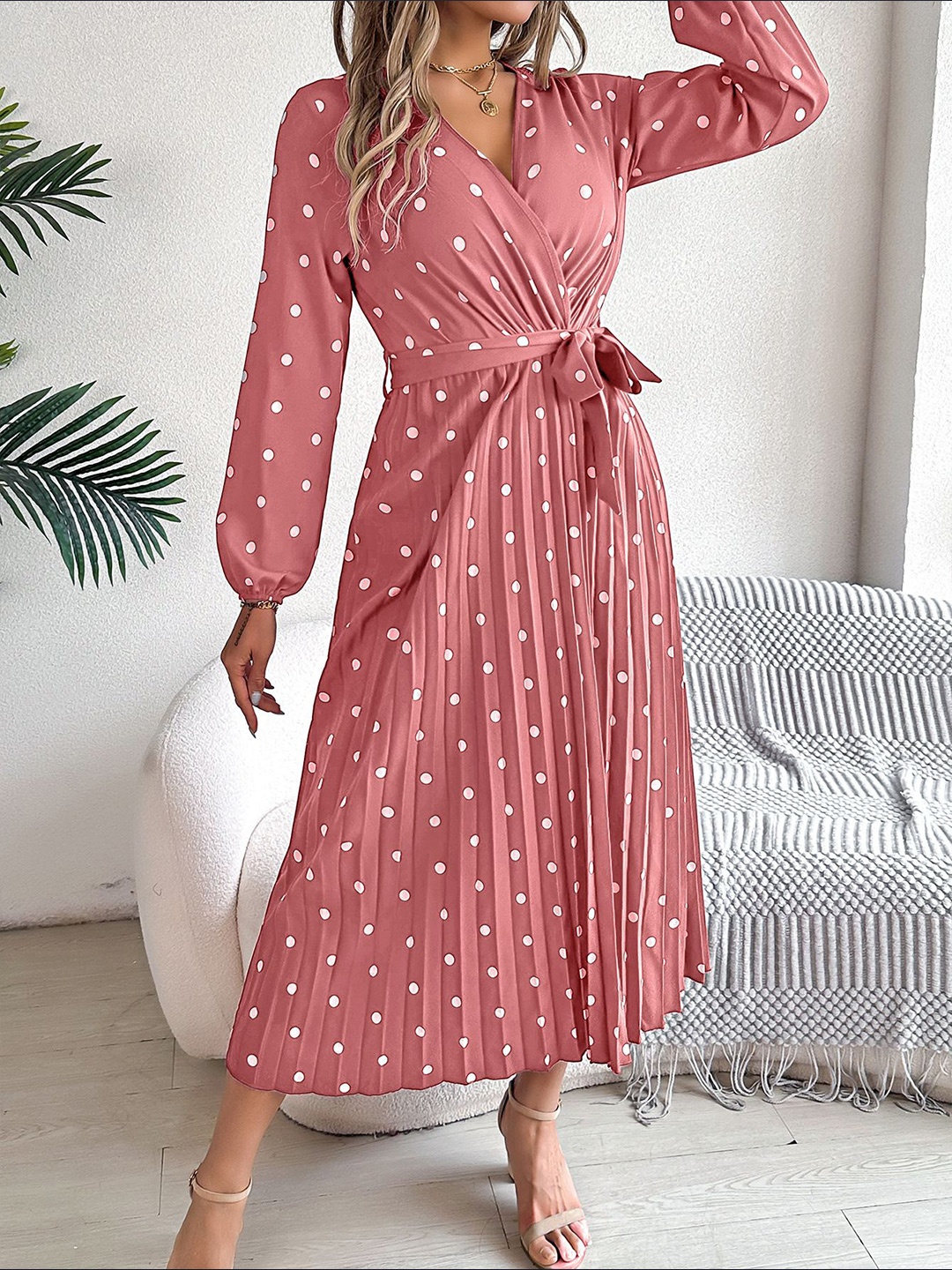 

StyleCast x Revolte Polka Dot Print Georgette Fit & Flare Midi Dress, Pink