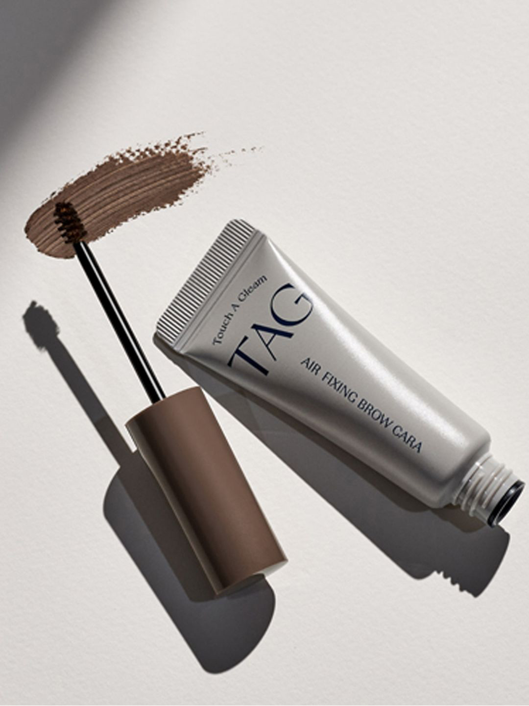 

TAG Air Fixing Brow Cara- 9 ml - Dark Brown 01, White