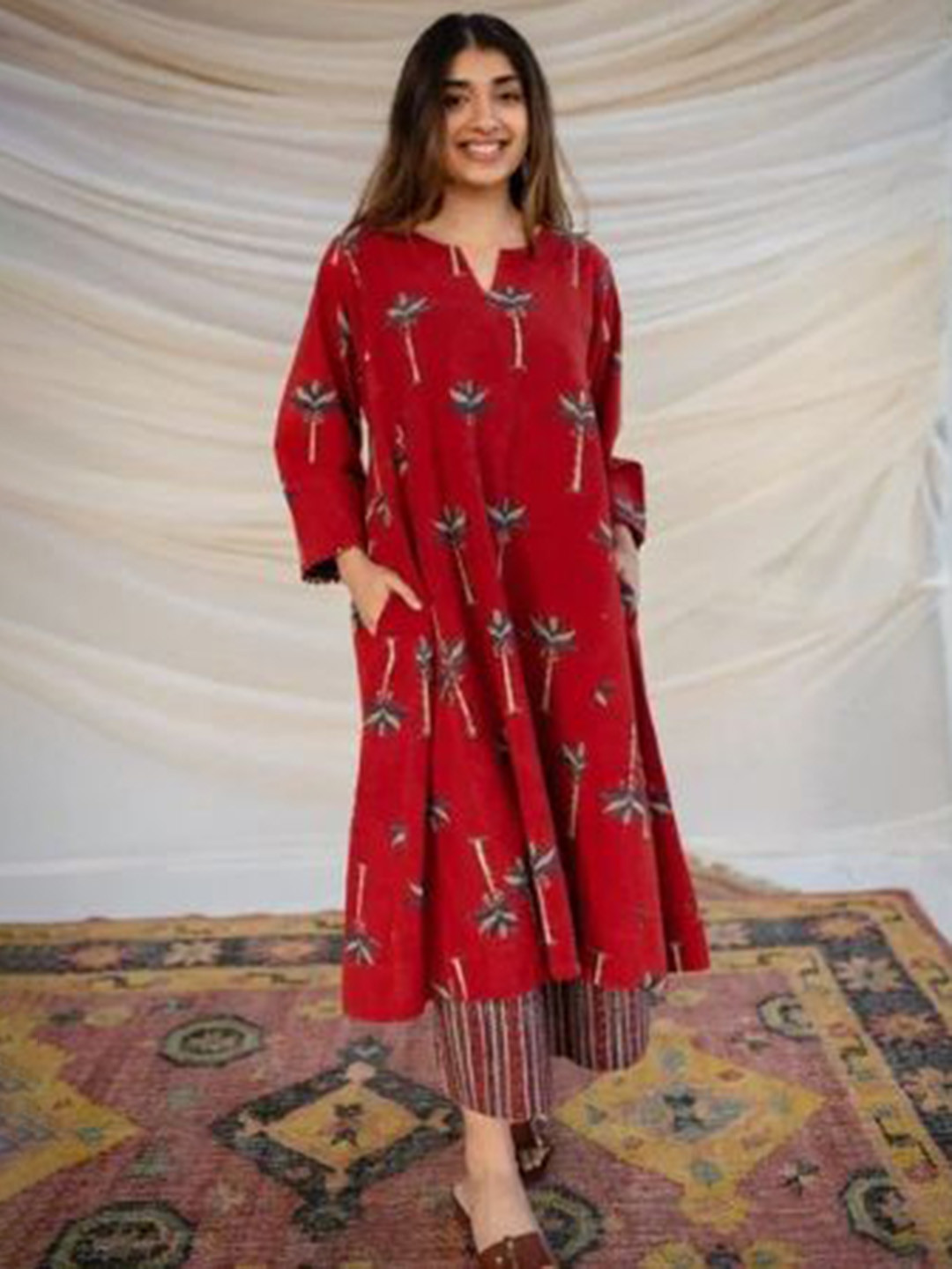 

Shriji fashion Floral Printed Notch Neck Pure Cotton A-Line Kurta With Palazzo, Red