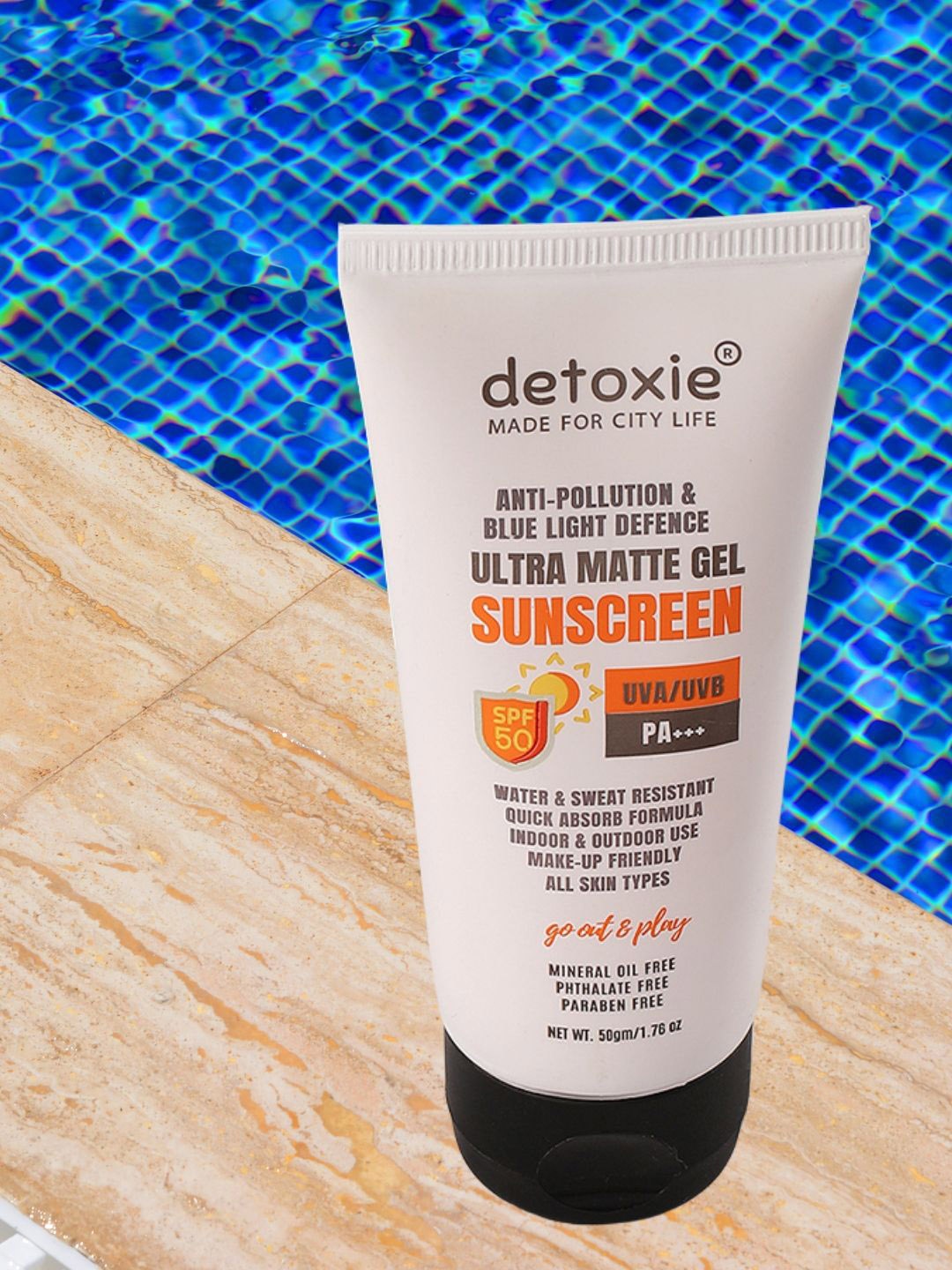 

Detoxie Ultra Matte Sunscreen Gel SPF 50 PA+++ - 50 g, White