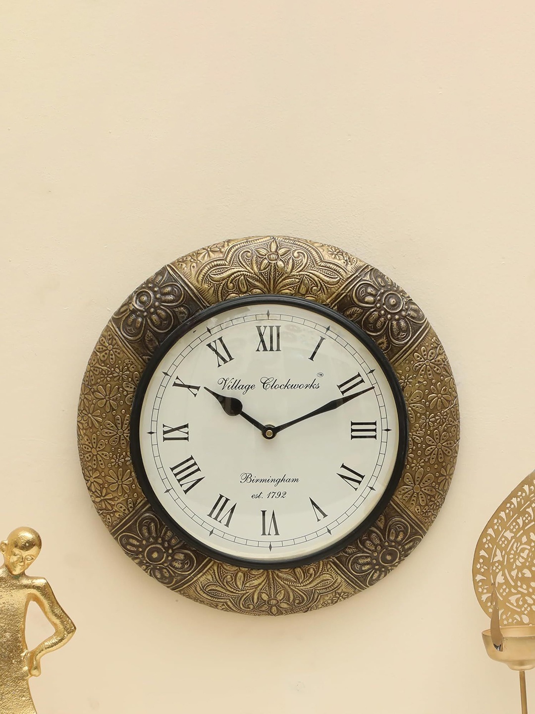 

vedas C-Zeya Gold-Toned & White Round Shaped Heritage Wooden Polished Wall Clock