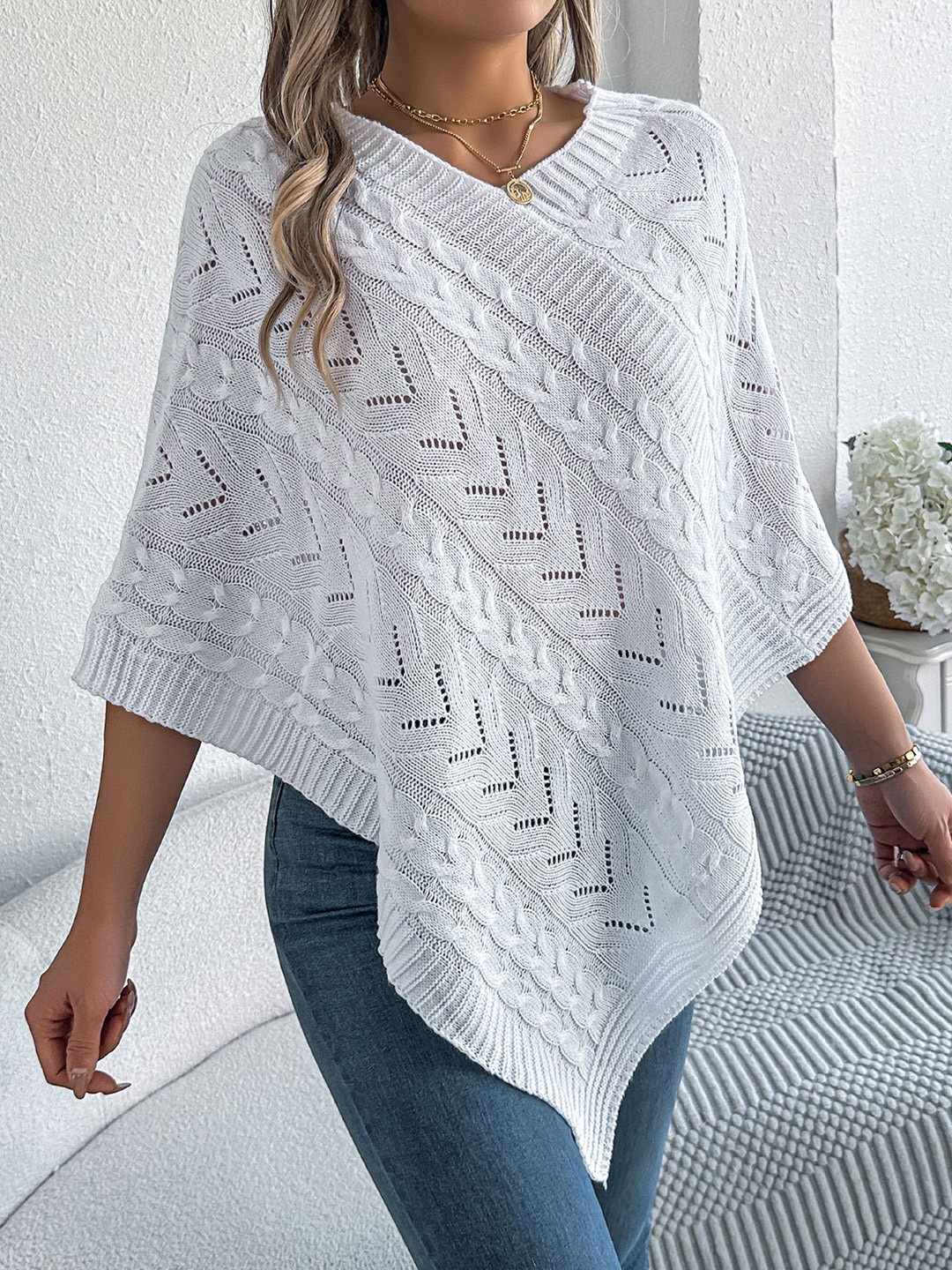 

StyleCast x Revolte Women Self Design Cable Knit Poncho, White