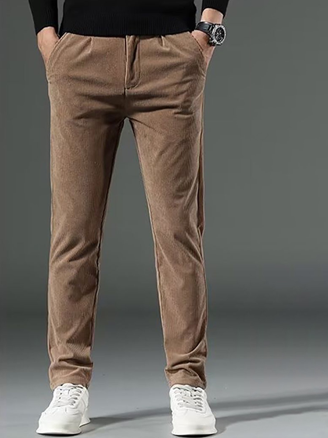 

StyleCast x Revolte Men Skinny Fit Mid-Rise Anti Fit Trousers, Khaki