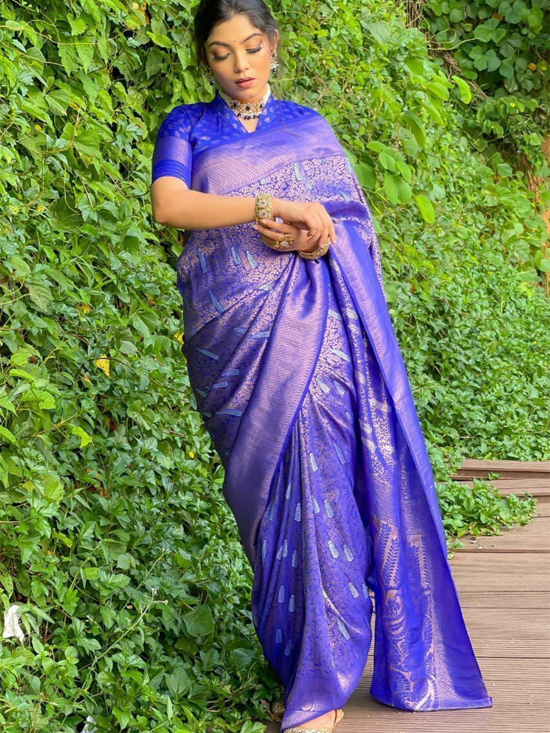 

bansari textiles Woven Design Zari Kanjeevaram Saree, Purple