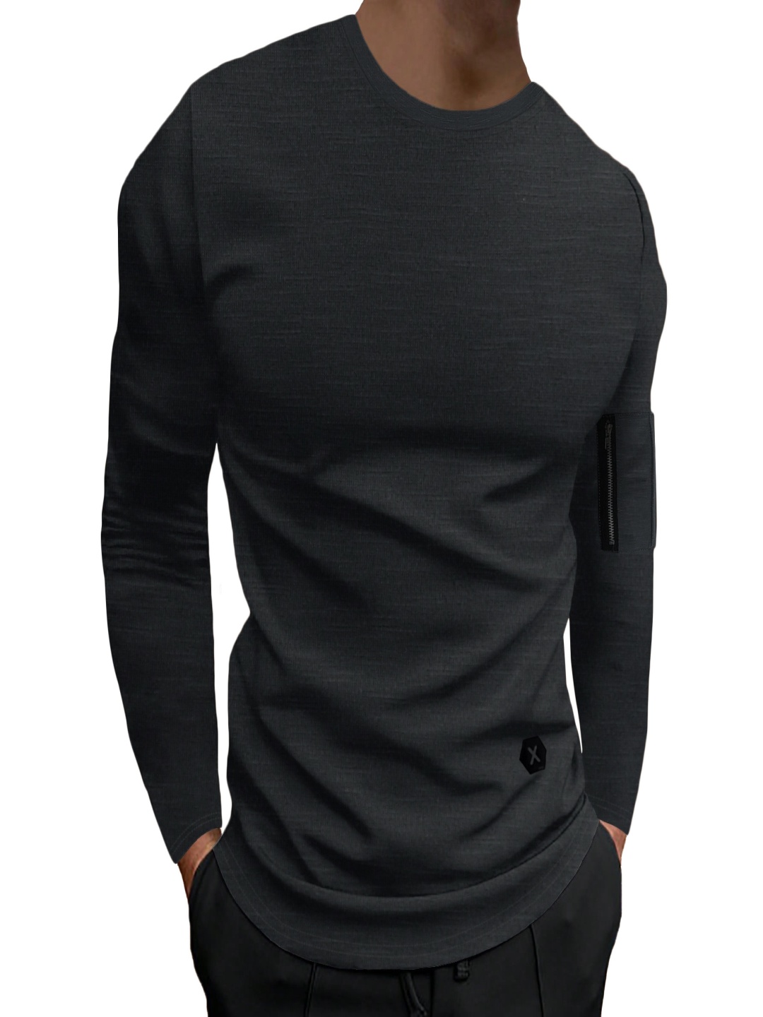 

StyleCast x Revolte Men T-shirt, Black