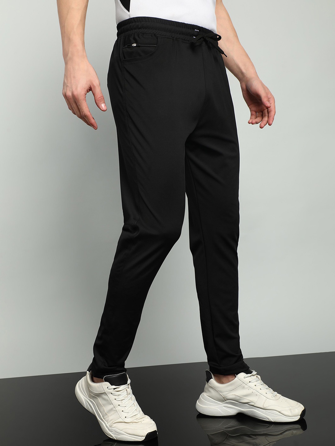 

YUNEK Men Mid Rise Track Pants, Black