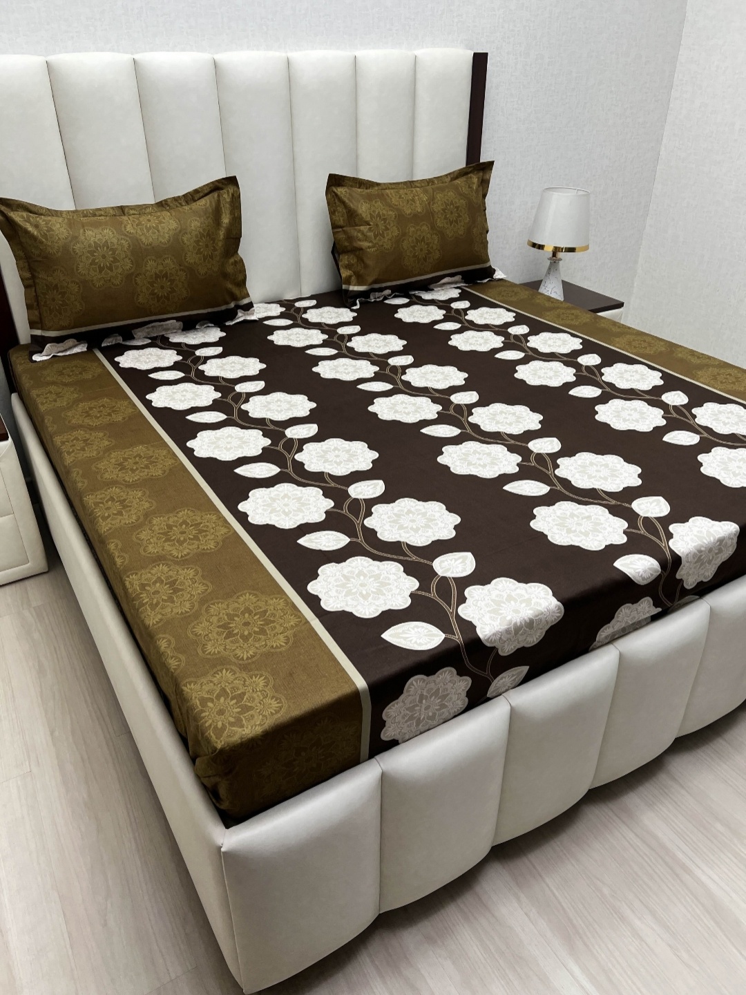 

Pure Decor Passion Fur Brown Printed Pure Cotton 240 TC Queen Bedsheet Set 2.28 m x 2.54 m