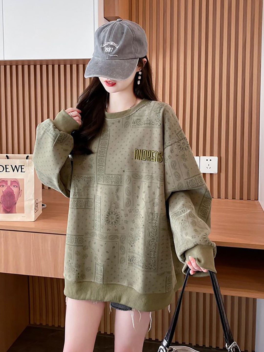 

StyleCast x Revolte Women Printed Sweatshirt, Green