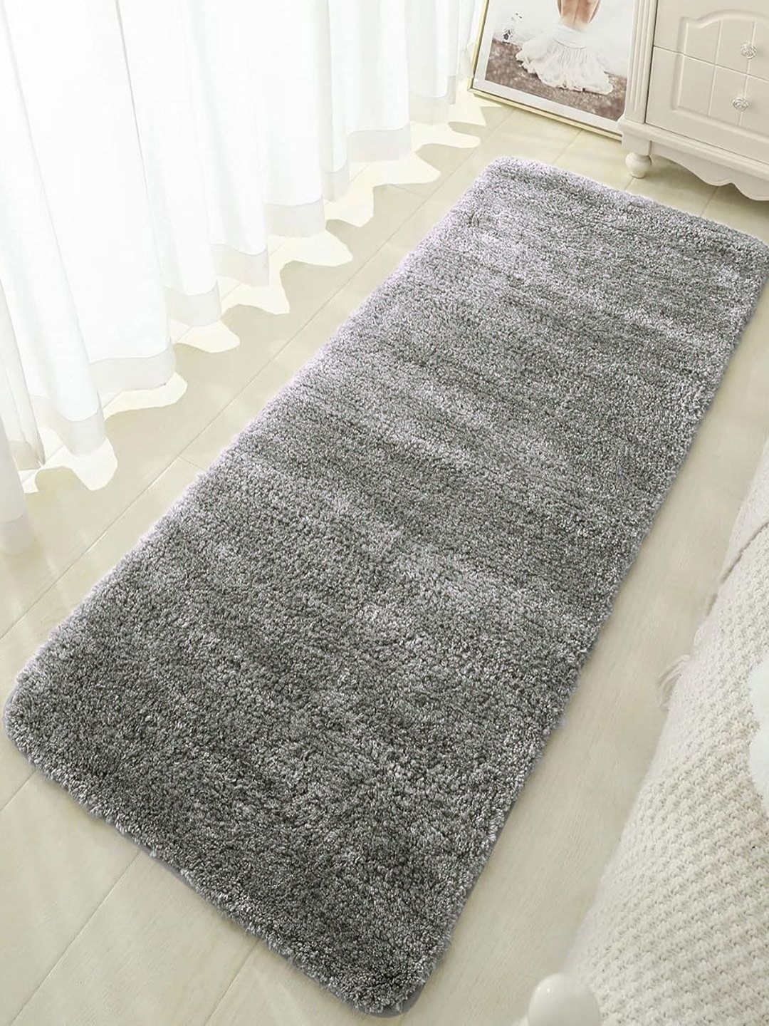 

LUXEHOME INTERNATIONAL Grey Microfiber Quick Drying Floor Runner