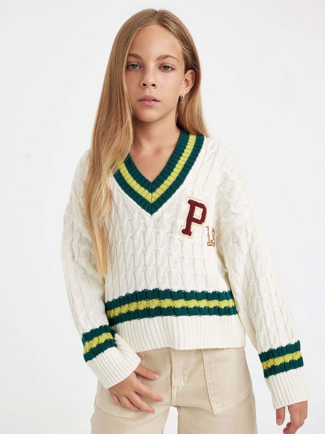 

DeFacto Girls Typography Printed Pullover Sweater, White