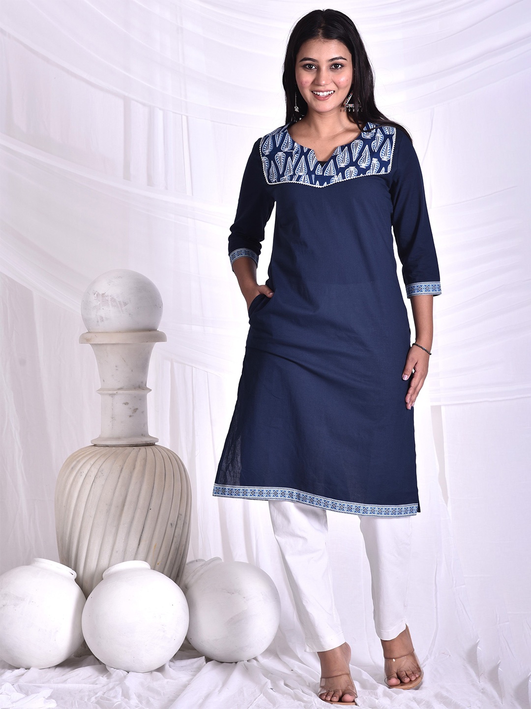 

Rashmi Shree Creation Women Yoke Design Straight Kurta, Blue