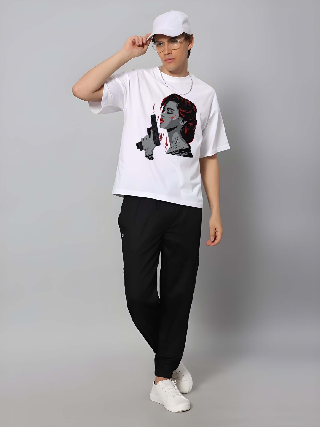 

BOWLIFESTYLE Men Graphic Printed Round Neck Cotton Oversized T-shirt, White