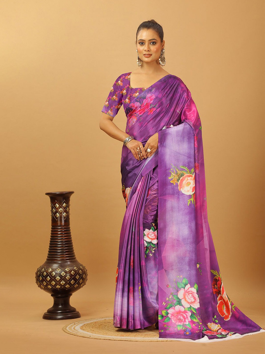

A.V.M. SILK MILLS Floral Printed Pure Crepe Saree, Purple