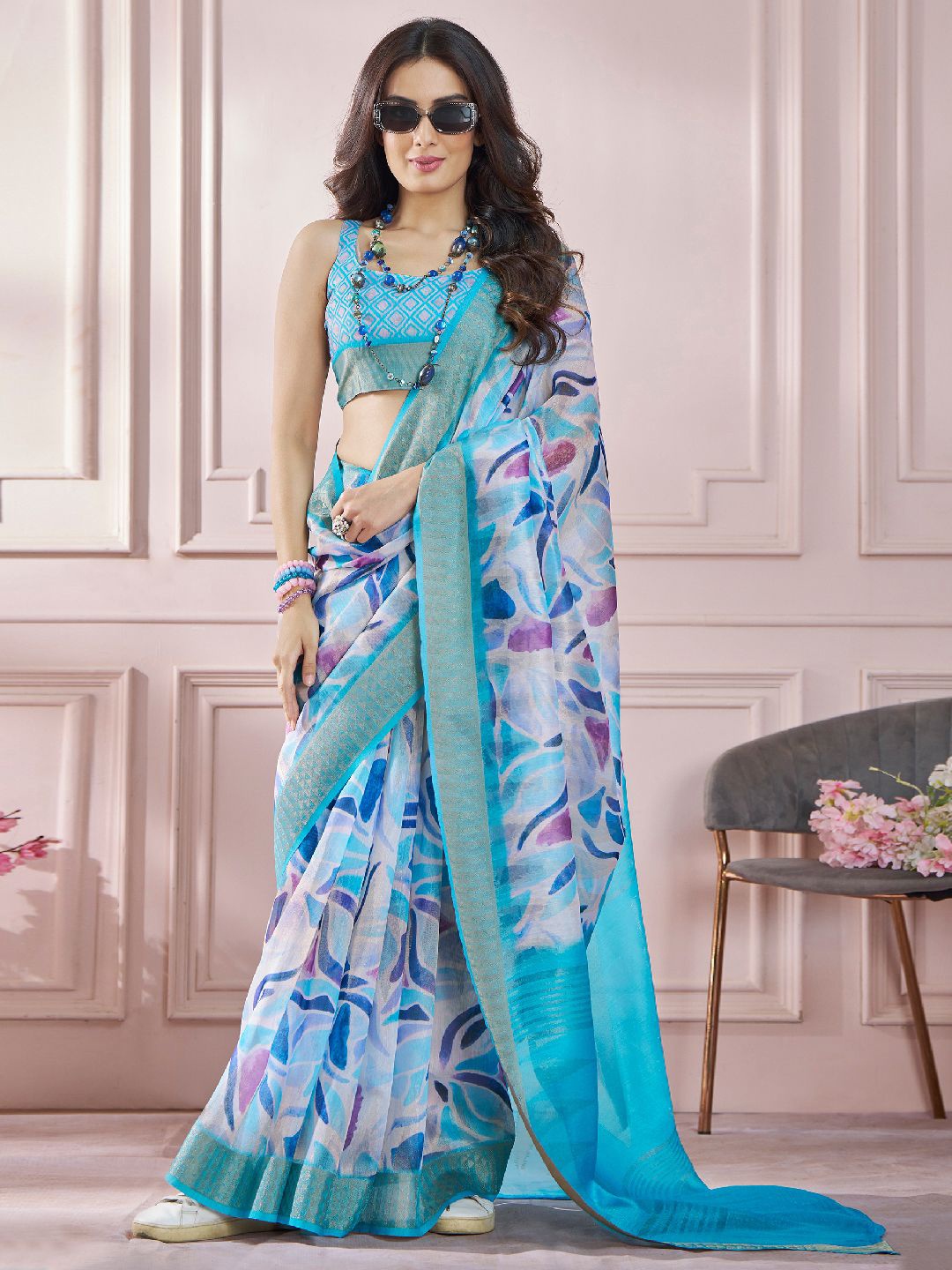 

Mitera Printed Zari Saree, Blue