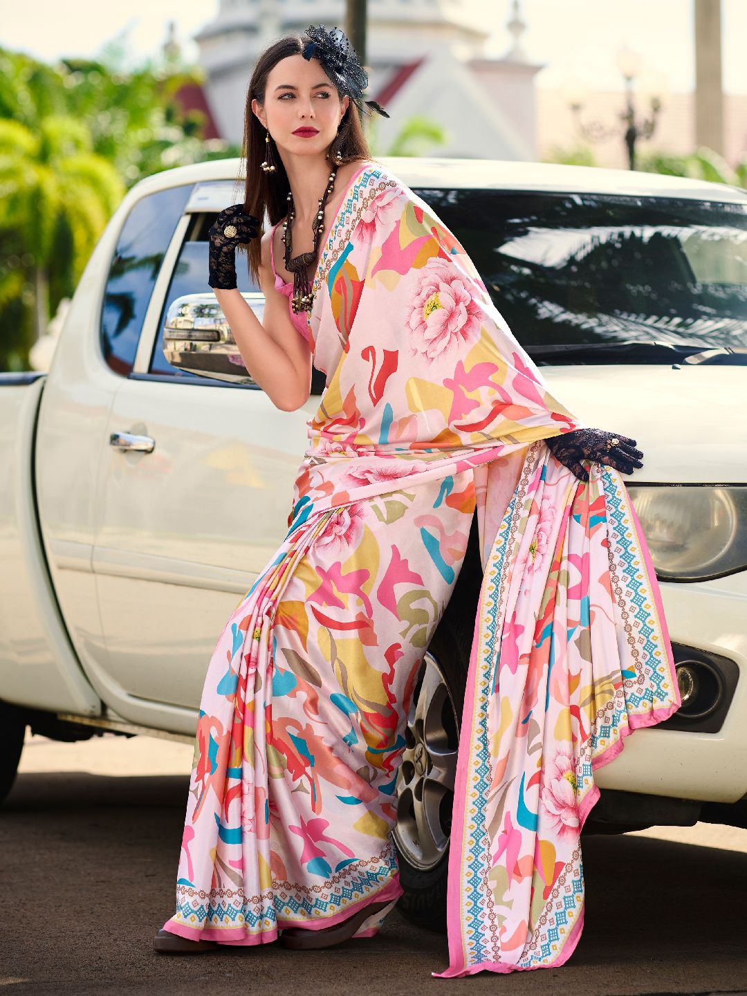

Mitera Floral Printed Satin Saree, Pink