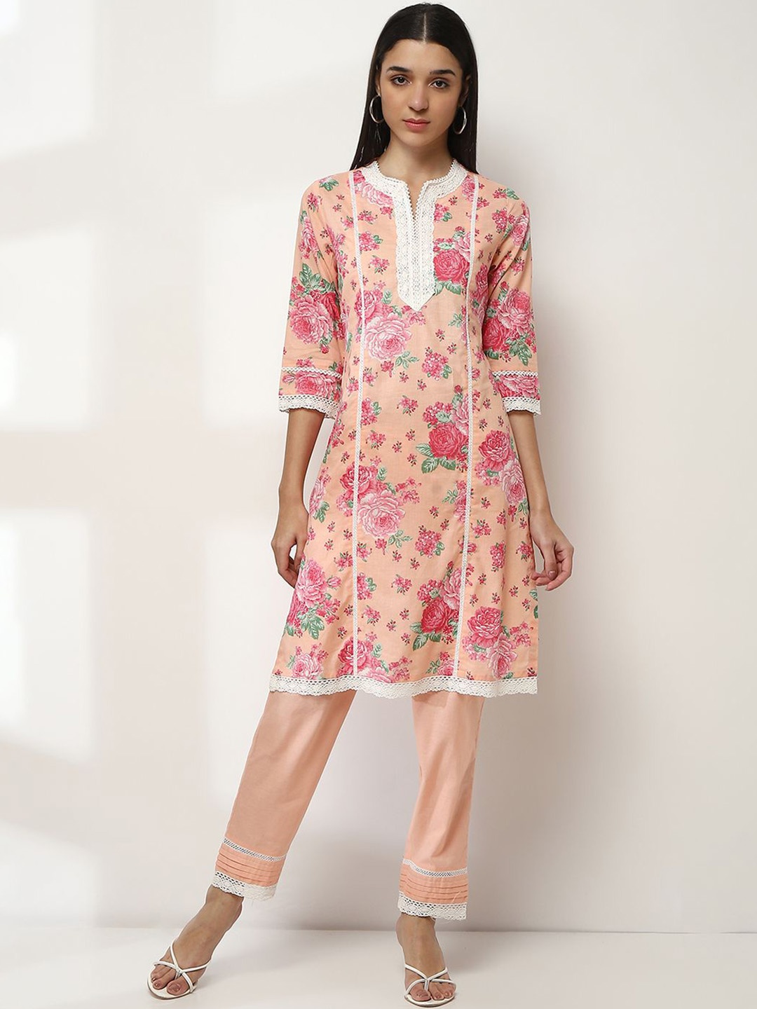 

Rangriti Floral Printed Mandarin Collar Straight Pure Cotton Kurta with Trousers, Pink
