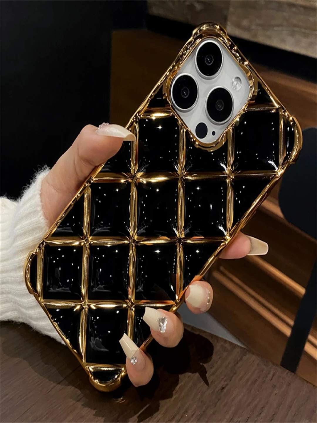 

Luxury Kase LK152 Geometric iPhone 14 Pro Plating Diamond Lattice Grid Back Case, Black
