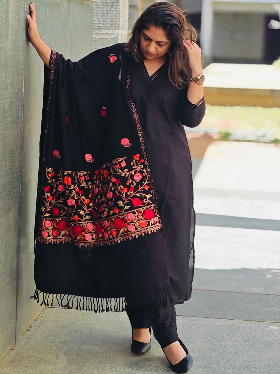 

The Mom Store Raw Silk Maternity and Nursing Straight Kurta with Trouser & Dupatta, Black