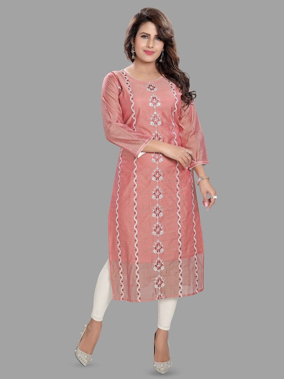 

DREAM & DZIRE Floral Embroidered Round Neck Chanderi Silk Straight Kurtas, Peach