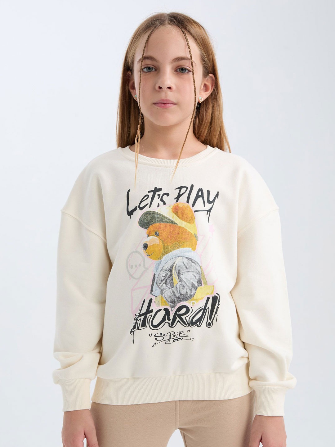 

DeFacto Girls Graphic Printed Pullover Sweater, White