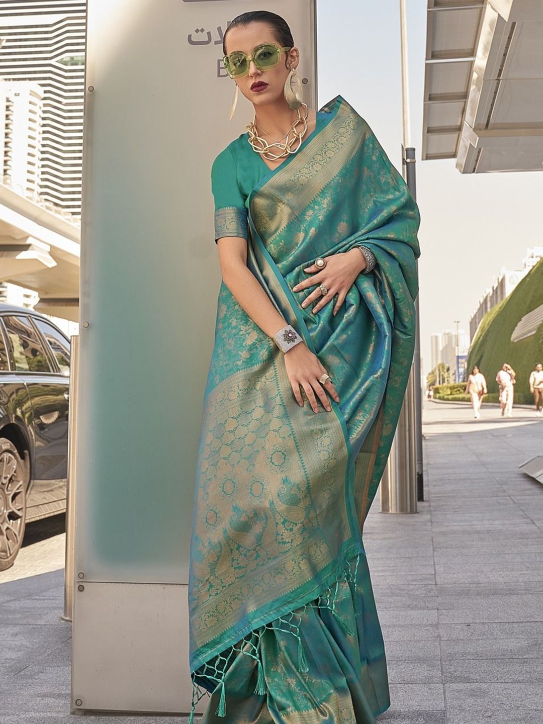 

Anouk Woven Design Zari Silk Blend Banarasi Saree, Teal