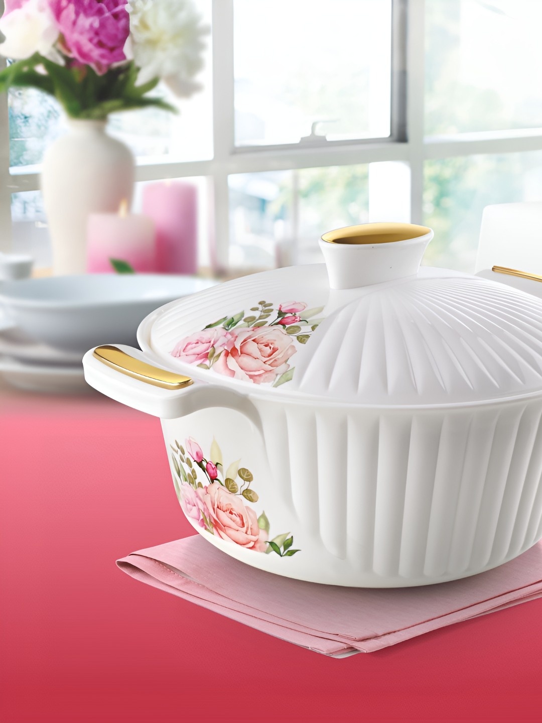 

Nayasa Medusa White Inner Stainless Steel Insulated Casserole 1L
