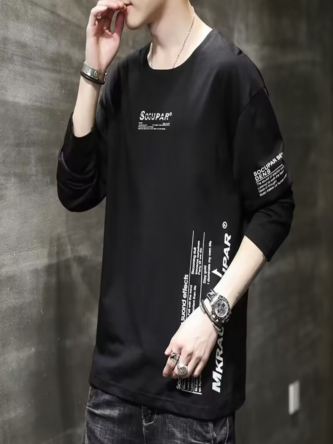 

StyleCast x Revolte Men Typography Printed Round Neck T-shirt, Black