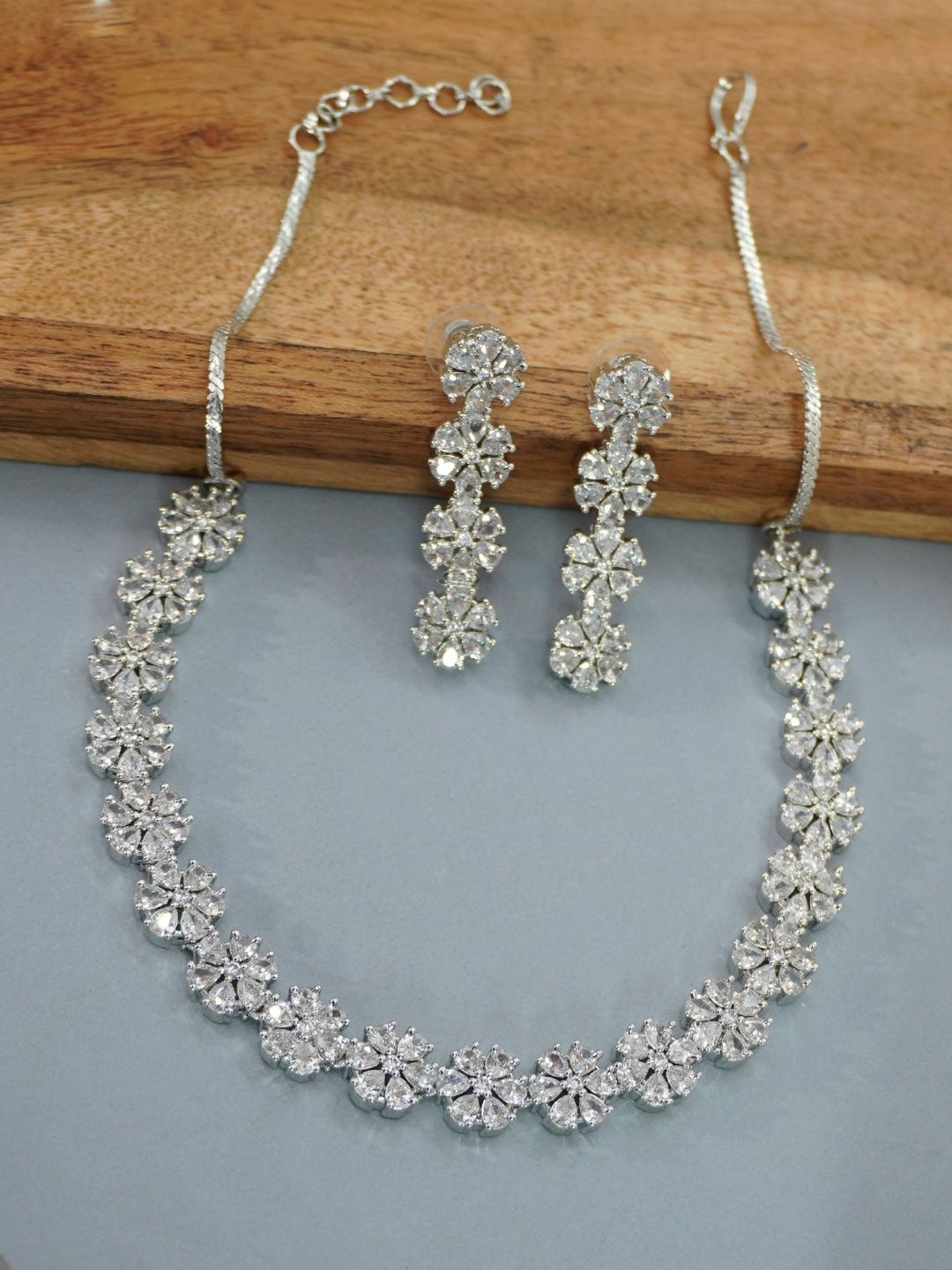 

Niscka Rhodium-Plated American Diamond Studded Jewellery Set, Silver