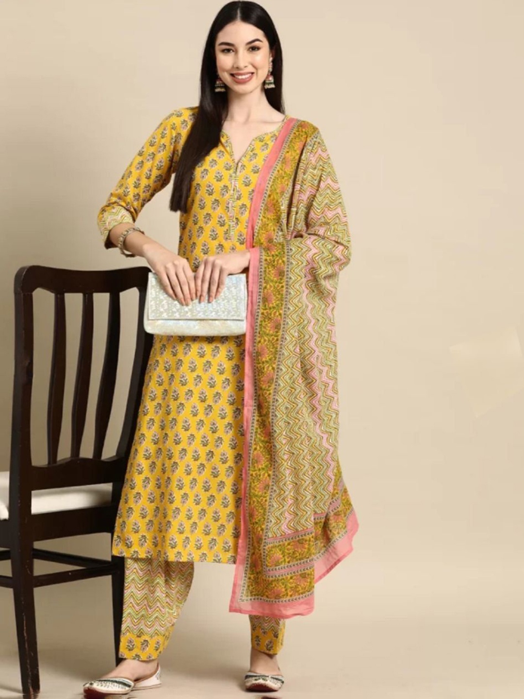 

Modestouze Attires Floral Printed Notch Neck Straight Kurta With Trousers & Dupatta, Yellow