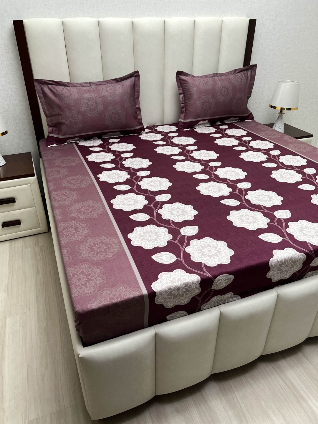 

Pure Decor Passion Fur Magenta 330 TC Pure Cotton Queen Bedsheet Set-2.28 m x 2.54 m