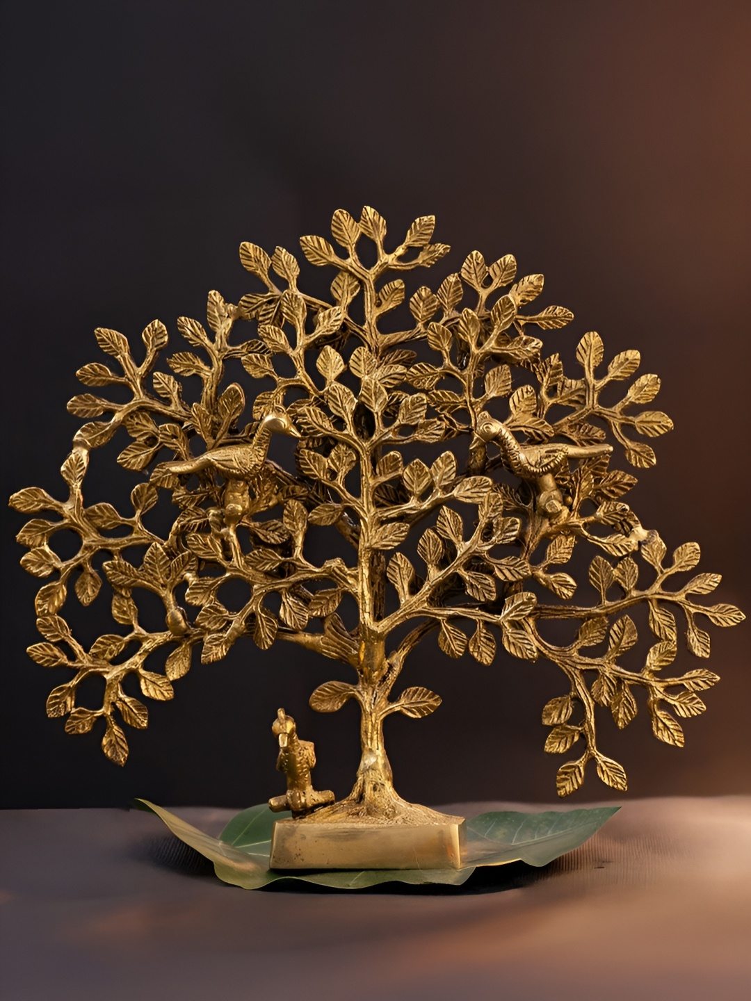 

The Advitya Gold-Toned Kalpavriksha Tree Religious Figurine Showpiece