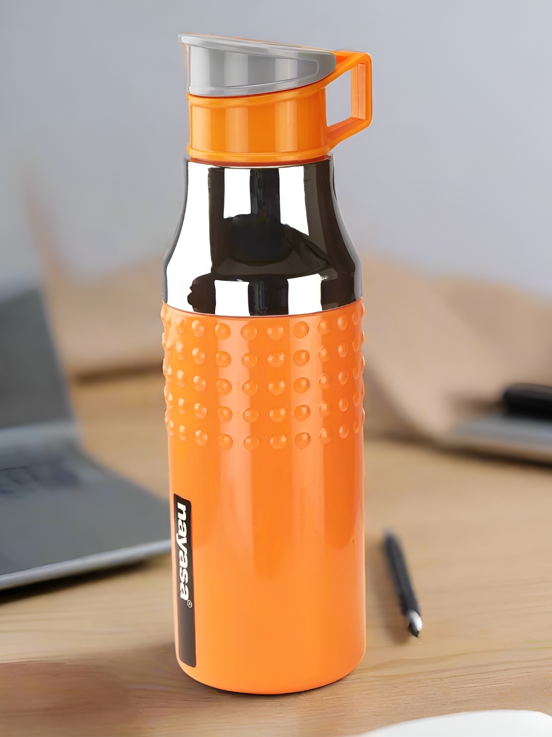 

Nayasa Shiny- 900 Orange Insulated Water Bottle BPA Free & Leakproof-650 ML