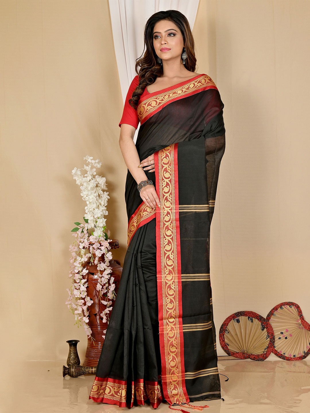 

PuJoy Zari Pure Cotton Taant Saree, Green