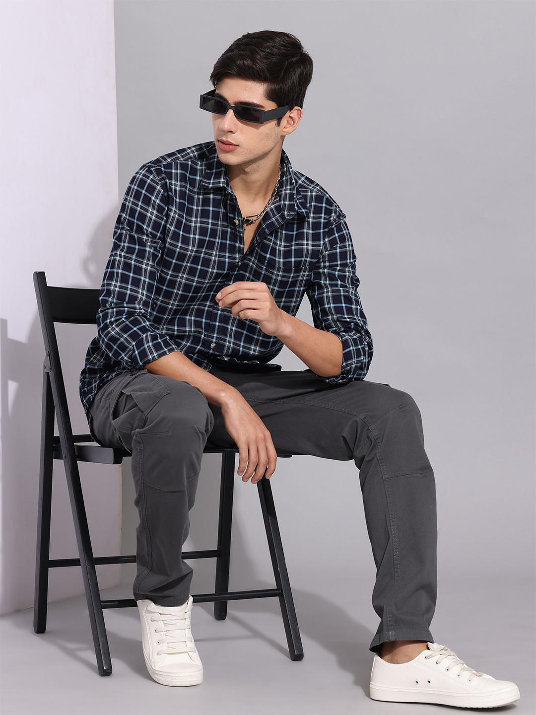 

RIGS AND RAGS Men Premium Fit Spread Collar Tartan Checked Cotton Casual Shirt, Navy blue