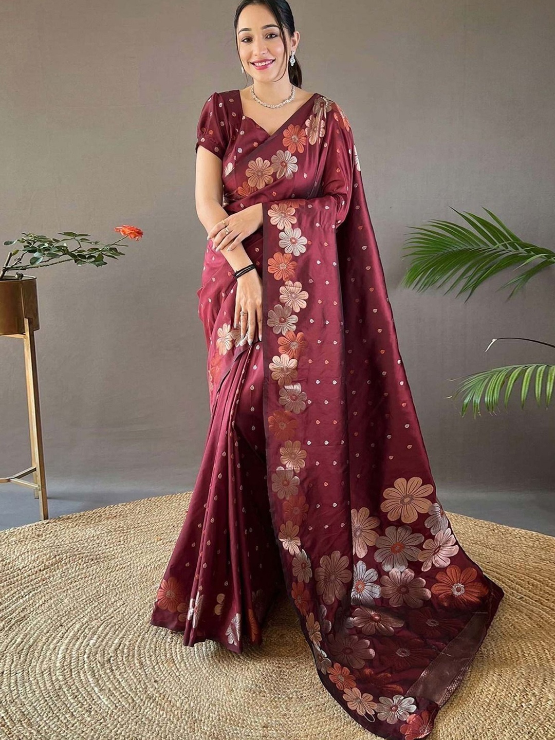 

bansari textiles Woven Design Zari Pure Cotton Kanjeevaram Saree, Maroon