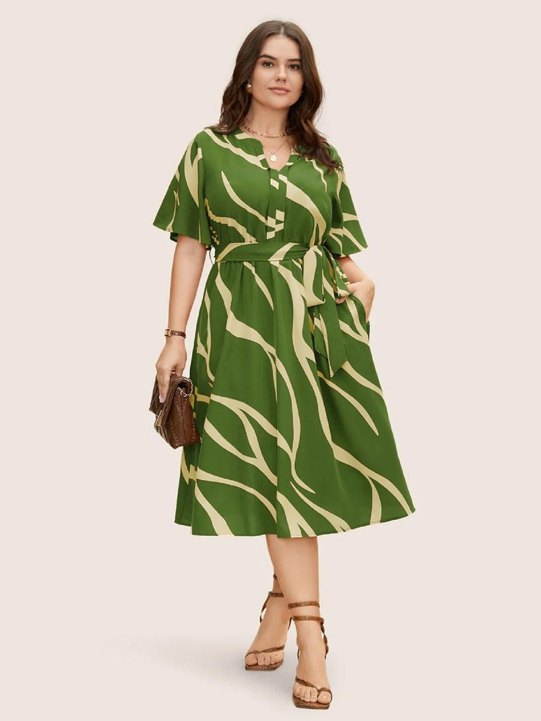 

JAIPURFAME Abstract Printed Mandarin Collar Flared Sleeves A-Line Midi Dress With Tie-Ups, Green