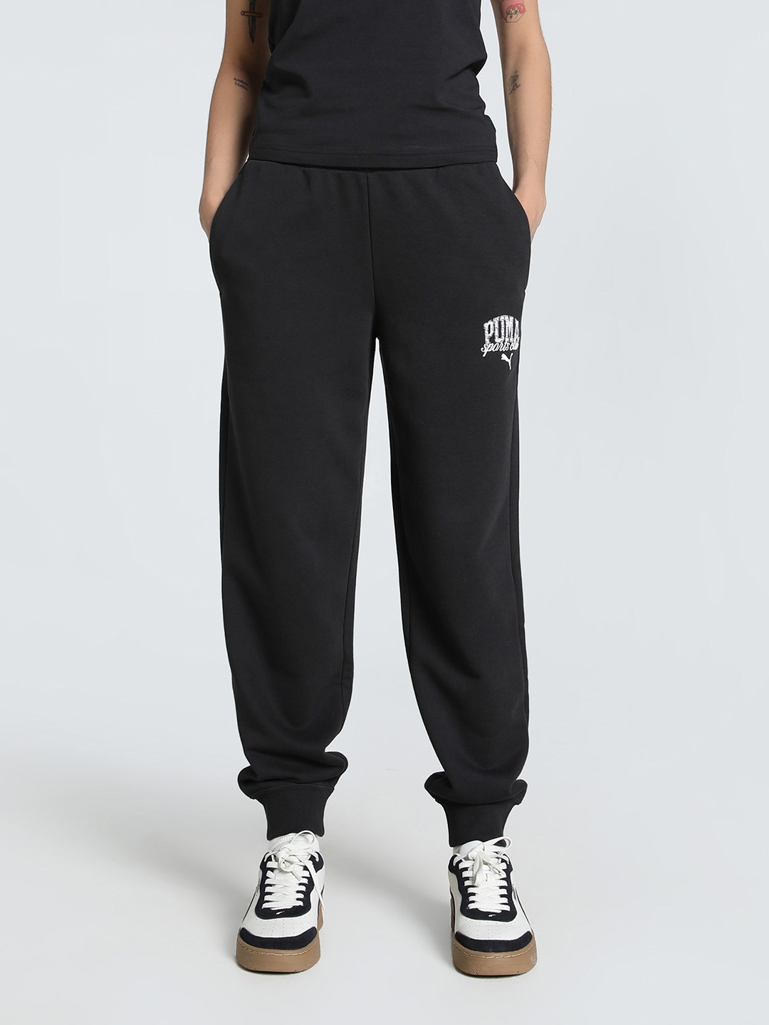 

Puma Class Comfort Women Relaxed Fit Sweatpants, Black