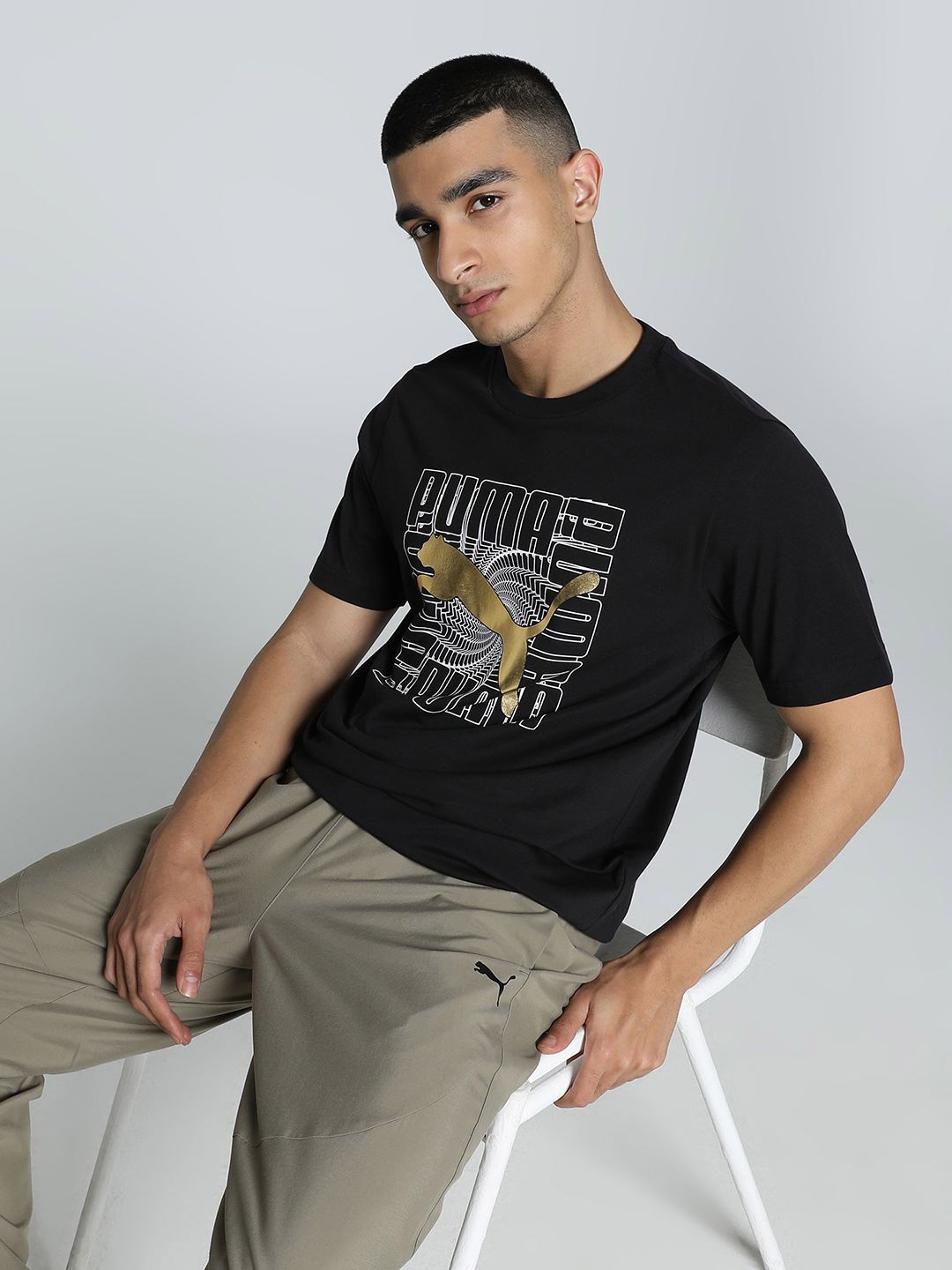 

Puma Men Graphics Foil Printed Pure Cotton T-Shirt, Black
