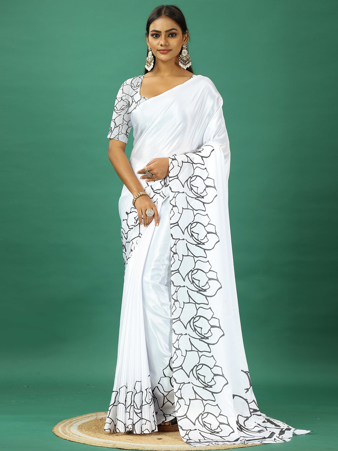 

NIRMAL CREATION Floral Pure Crepe Saree, Grey