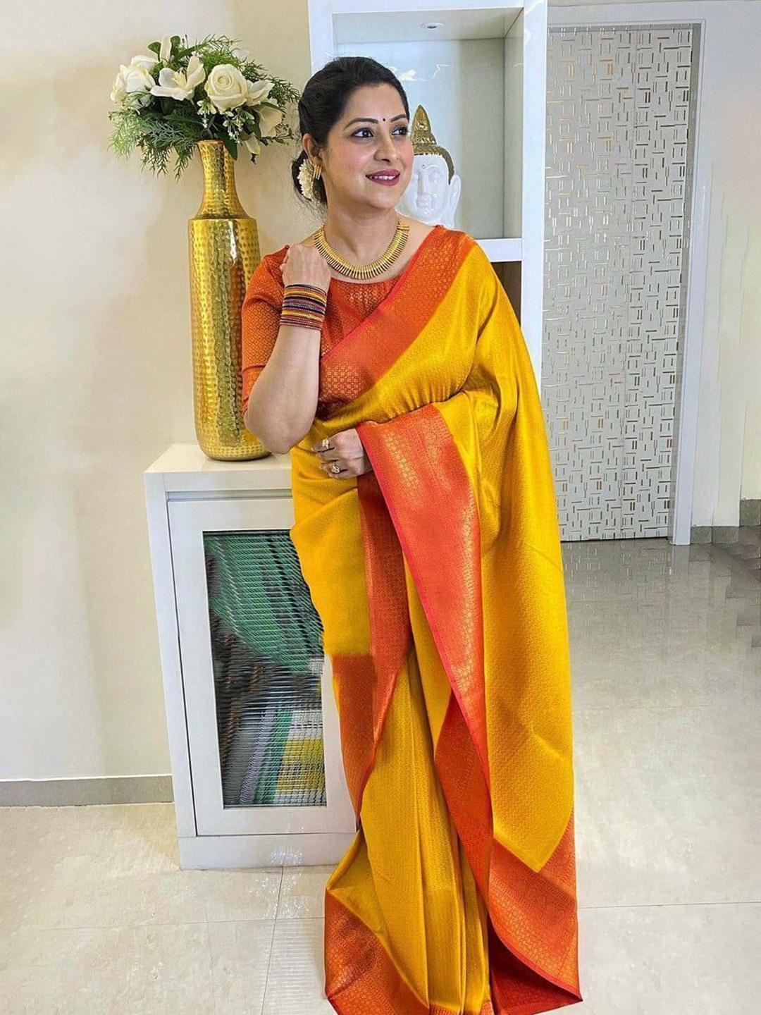 

bansari textiles Woven Design Zari Kanjeevaram Saree, Yellow