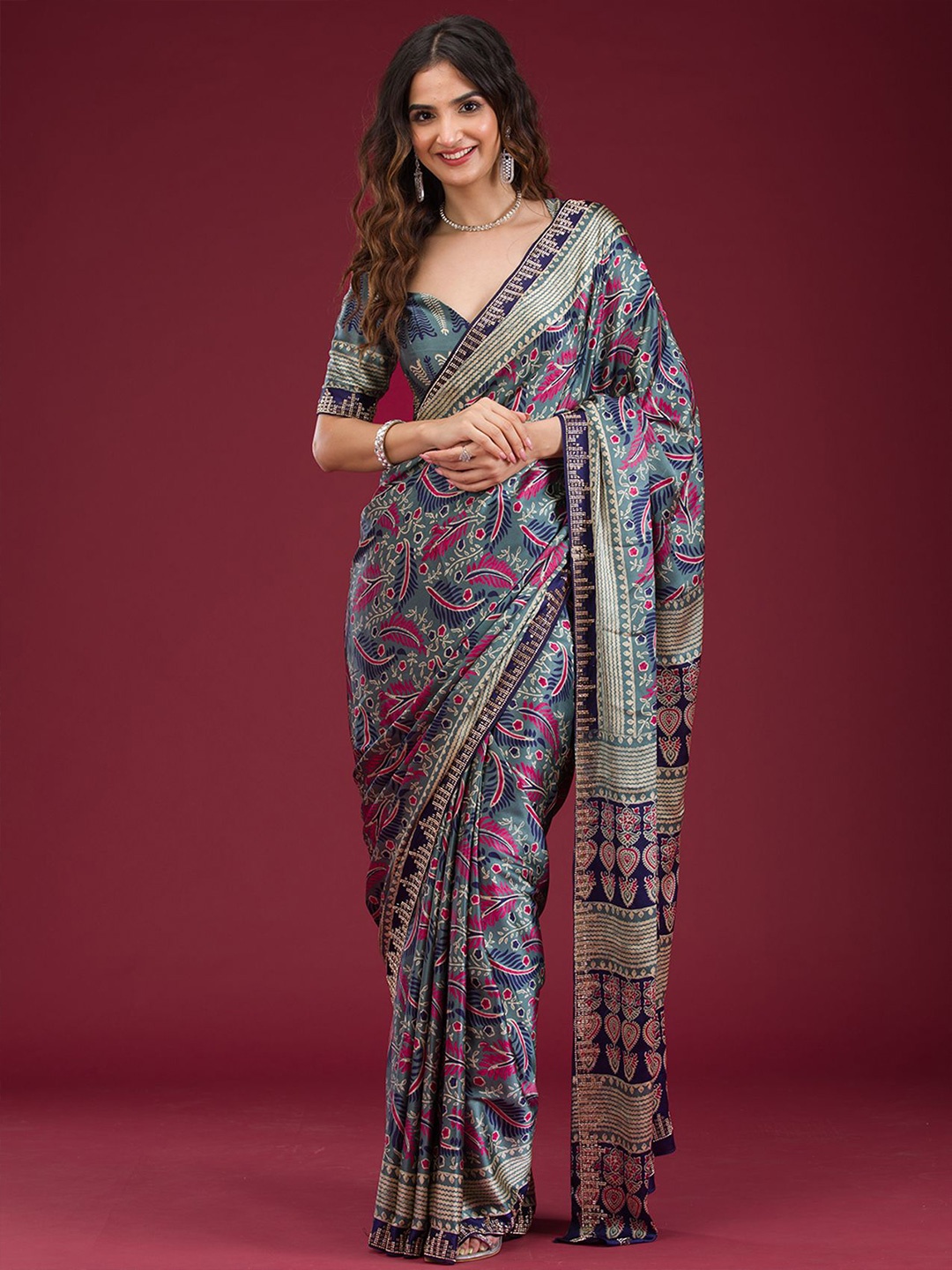 

Koskii Navy Blue Printed Silk Saree