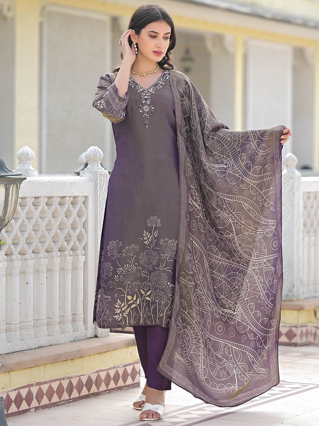 

Anouk Green Floral Embroidered Thread Work Straight Kurta with Trousers And Dupatta
